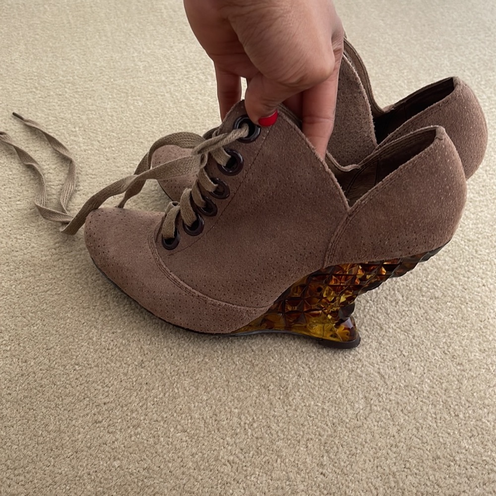 Women’s Vintage Wedge Heels